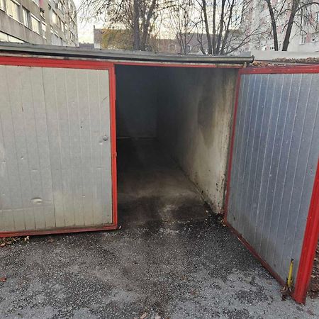 Apartman Centar Bulevar Ex Sa Garazom Banja Luka Exteriör bild