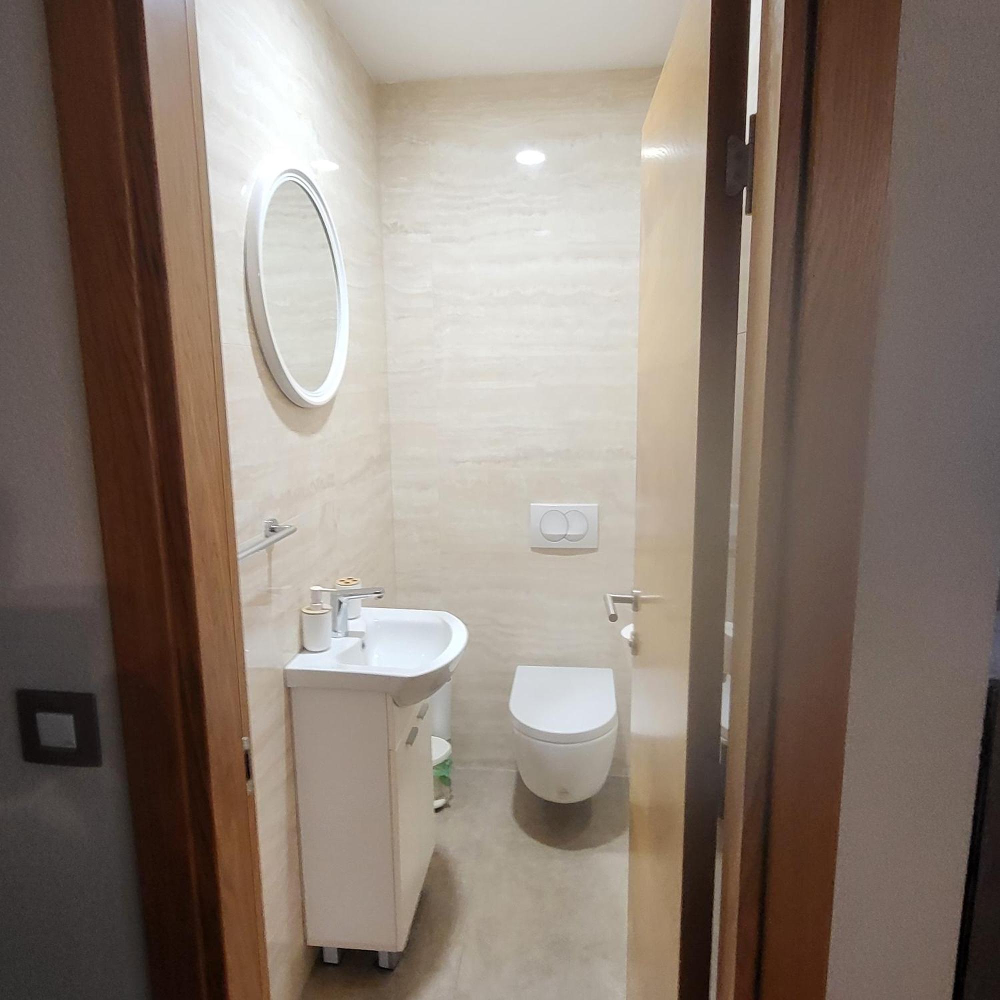 Apartman Centar Bulevar Ex Sa Garazom Banja Luka Exteriör bild